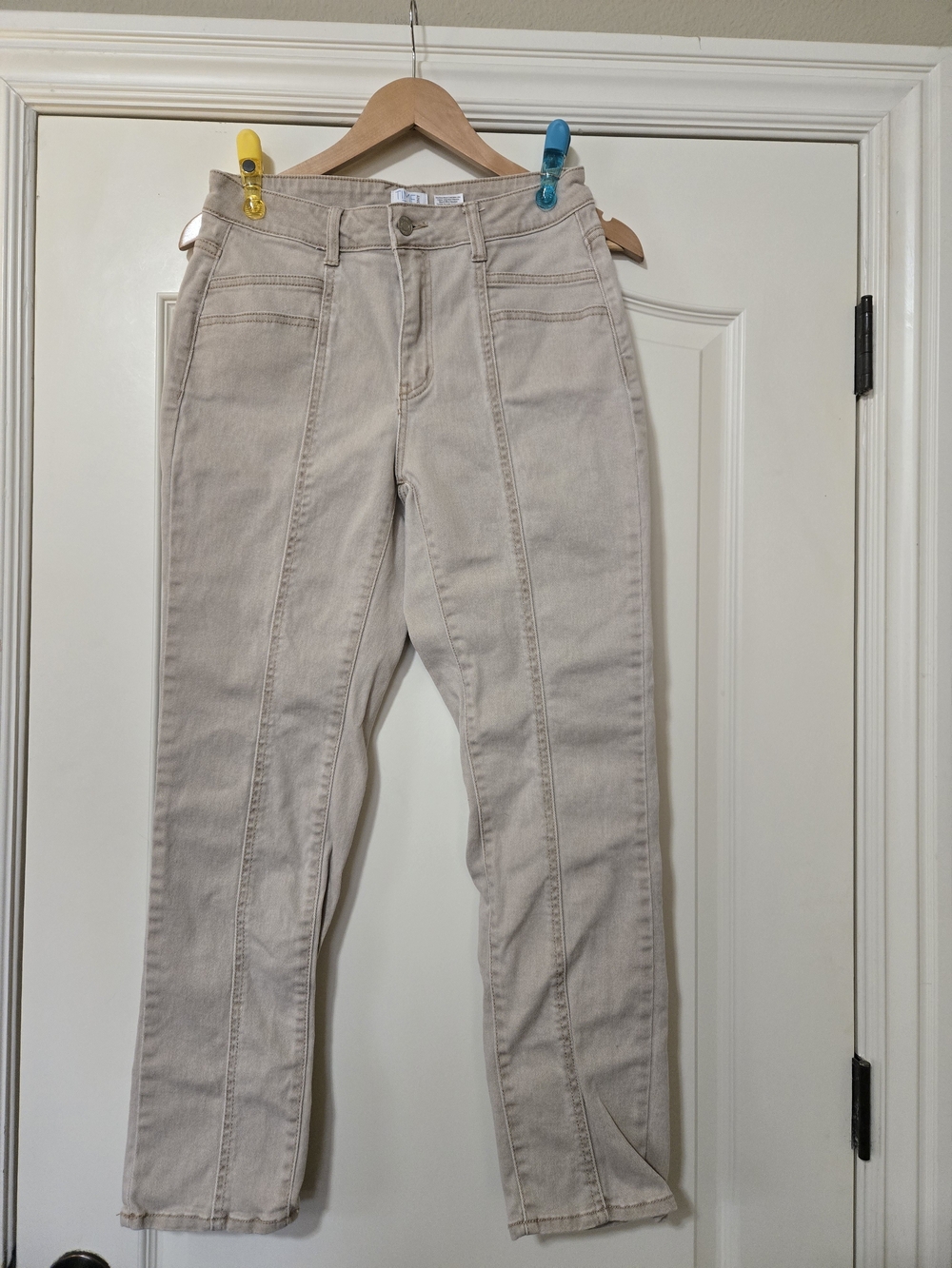 Time and Tru Beige Straight-Leg Jeans with Front Seam